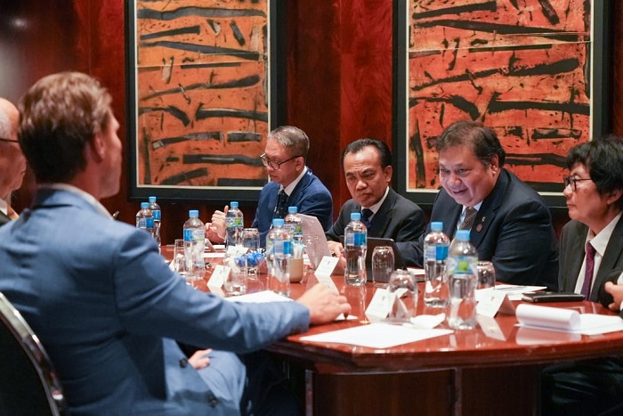 Ke CEO Australia, Airlangga Jamin Realisasi Investasi Sektor Prioritas