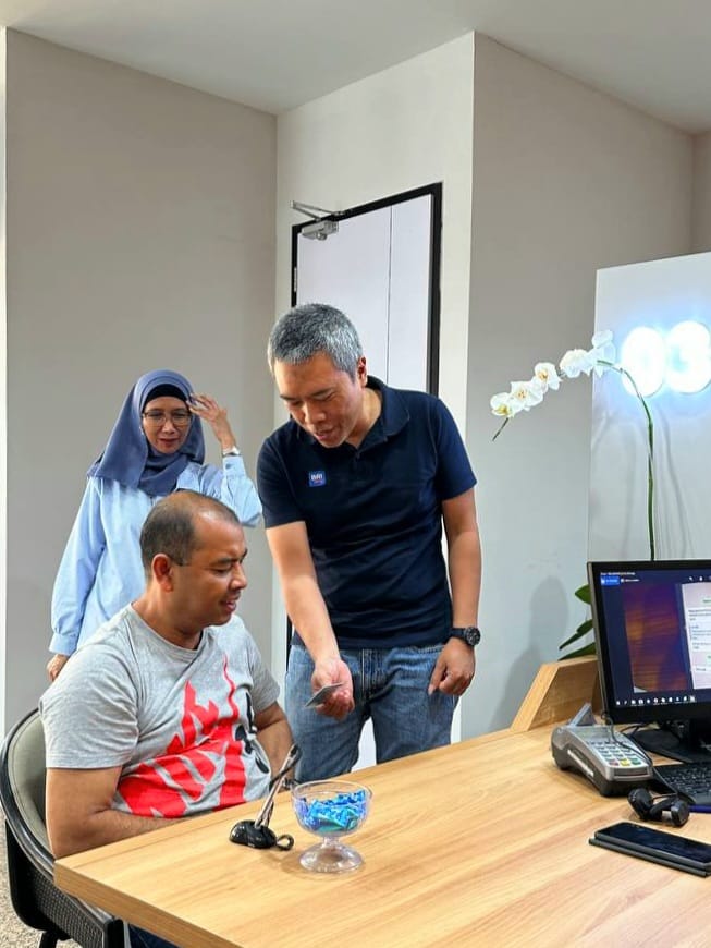 PT Bank Rakyat Indonesia (Persero) Tbk. (BBRI) melalui Asisten Virtual bernama “Sabrina” siap gerak menyediakan layanan berbasis digital dengan beragam fitur yang semakin memanjakan nasabahnya. dok. BRI. Penuhi Kebutuhan Lebaran 2024, Asisten Virtual BRI Sabrina Siap Gerak