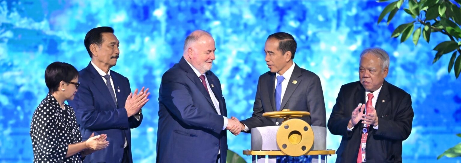 Presiden Joko Widodo membuka World Water Forum ke-10 di Bali, Senin (20/5/2024). dok. Media Center Wolrd Water Forum 2024/Aprillio Akbar. Tata Kelola Air Bermasalah, Indonesia Dorong Empat Inisiatif di WWF
