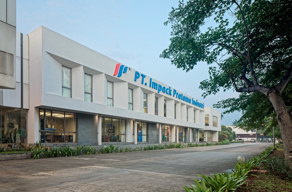 Pinjam dari BCA, IMPC Caplok Distributor Bahan Bangunan di Australia