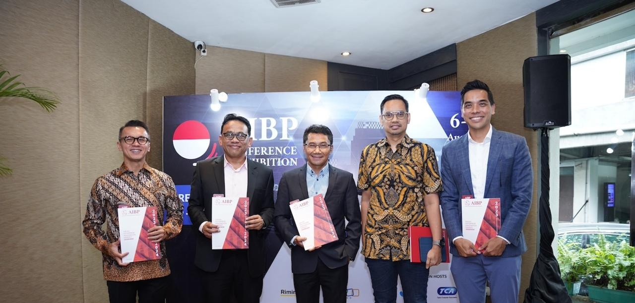AIBP Conference and Exhibition, yang didukung oleh Kementerian Komunikasi dan Informatika dan Kementerian Koordinator Bidang Perekonomian, akan membahas tantangan dan peluang teknologi utama di Indonesia. Acara ini diadakan di Ritz-Carlton Jakarta, 6-7 Agustus 2024. dok.ist. Konferensi & Pameran AIBP 2024, Tata Kelola AI Jadi Pusat Perhatian