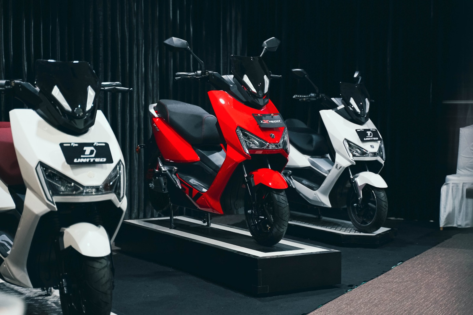 United E-Motor telah merilis beragam motor listrik yang dapat disesuaikan dengan kebutuhan berkendara. Mulai dari tipe MX1200 dengan model dinamis yang cocok di perkotaan, hingga koleksi T-Series (T1800, TX1800 dan TX3000) yang tampil dengan model sporty dan mampu dibawa berkendara di segala medan. dok. UNTD. Jangan Khawatir! Beli United E-Motor, Layanan Purna Jual Terjamin