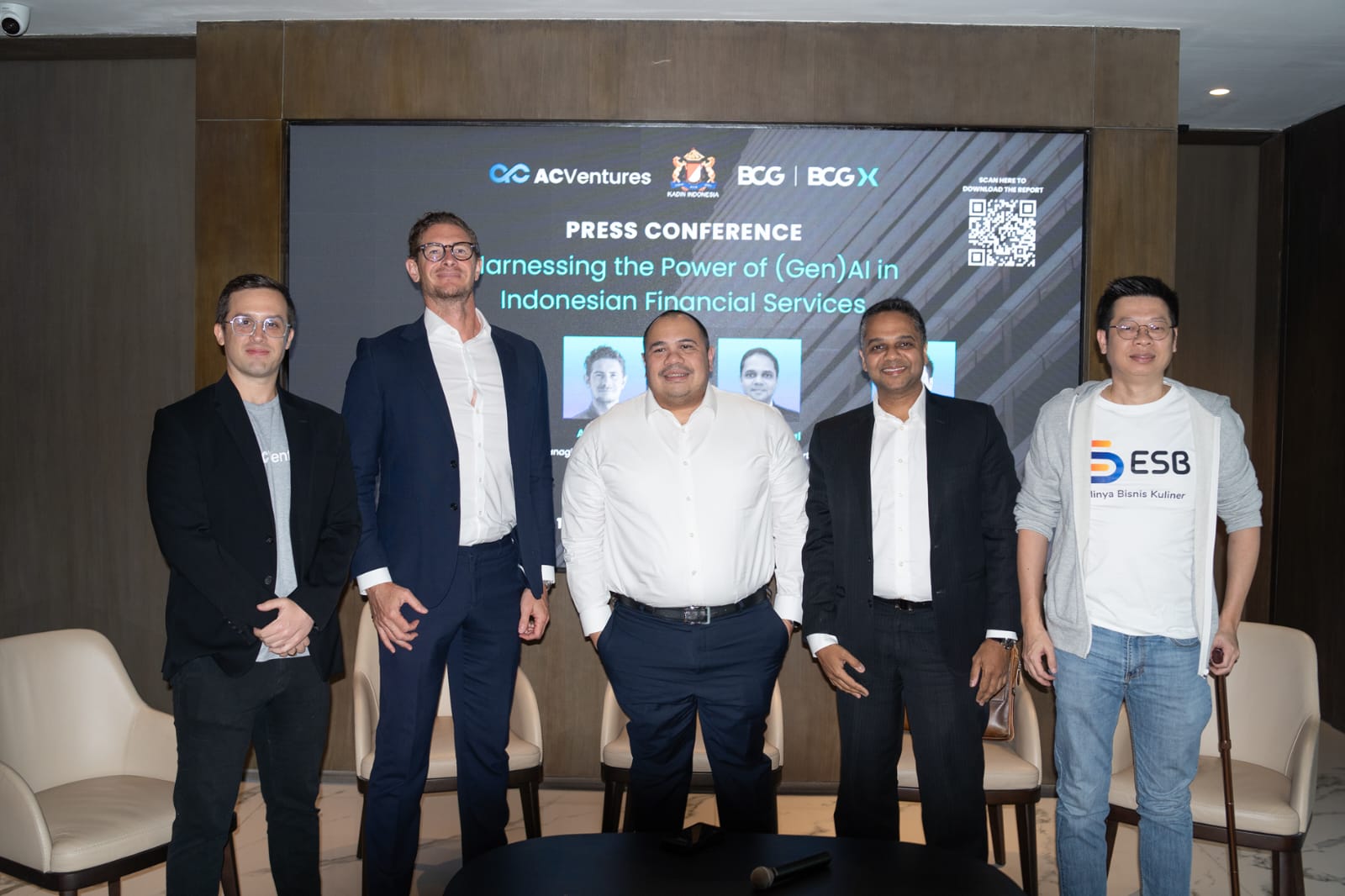 AC Ventures, BCG, KADIN, dan BCG X Rilis Laporan GenAI dan Petakan Masa Depan Layanan Keuangan di Indonesia Laporan komprehensif berjudul “Harnessing the Power of (Gen)AI in Indonesian Financial Services” ini mengeksplorasi adopsi dan dampak GenAI di sektor keuangan Indonesia, serta memberikan saran strategis bagi para pemimpin untuk mengintegrasikan GenAI ke dalam produk dan operasional mereka. Dok/istimewa Rilis Laporan GenAI, Ini Penjelasan AC Ventures, KADIN dan BCG
