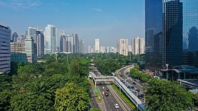Dari data Kementerian Perindustrian, total investasi di tiga koridor digital di Jakarta , yakni Koridor Simatupang, Koridor Kuningan, dan Koridor Sudirman mencapai Rp12 triliun, Investasi di Koridor Sudirman, Kuningan dan Simatupang Capai Rp12T