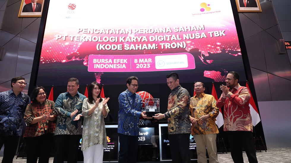 TRON Ungkap Alasan Percepat Ekosistem Kendaraan Lisrik