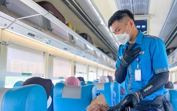 KAI Services Rekrut 1.278 Pekerja untuk Angkutan Lebaran 2025