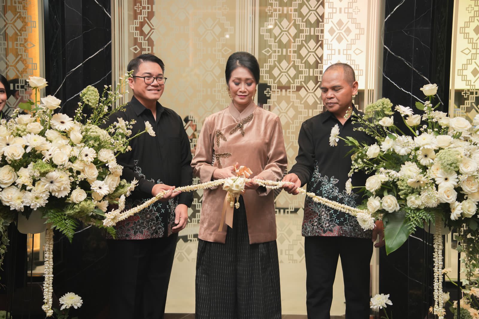 Terus mengembangkan layanan Wealth Management, PT Bank Rakyat Indonesia (Persero) Tbk. (BBRI) membuka BRI Private Signature Outlet kedua di Surabaya, Jawa Timur, 26 Februari 2025. Dok. BRI. Layanan Wealth Management, BRI Hadirkan Private Signature di Surabaya