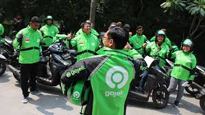 Apresiasi atas Kinerja Mitra Driver, Gojek-Grab Salurkan BHR