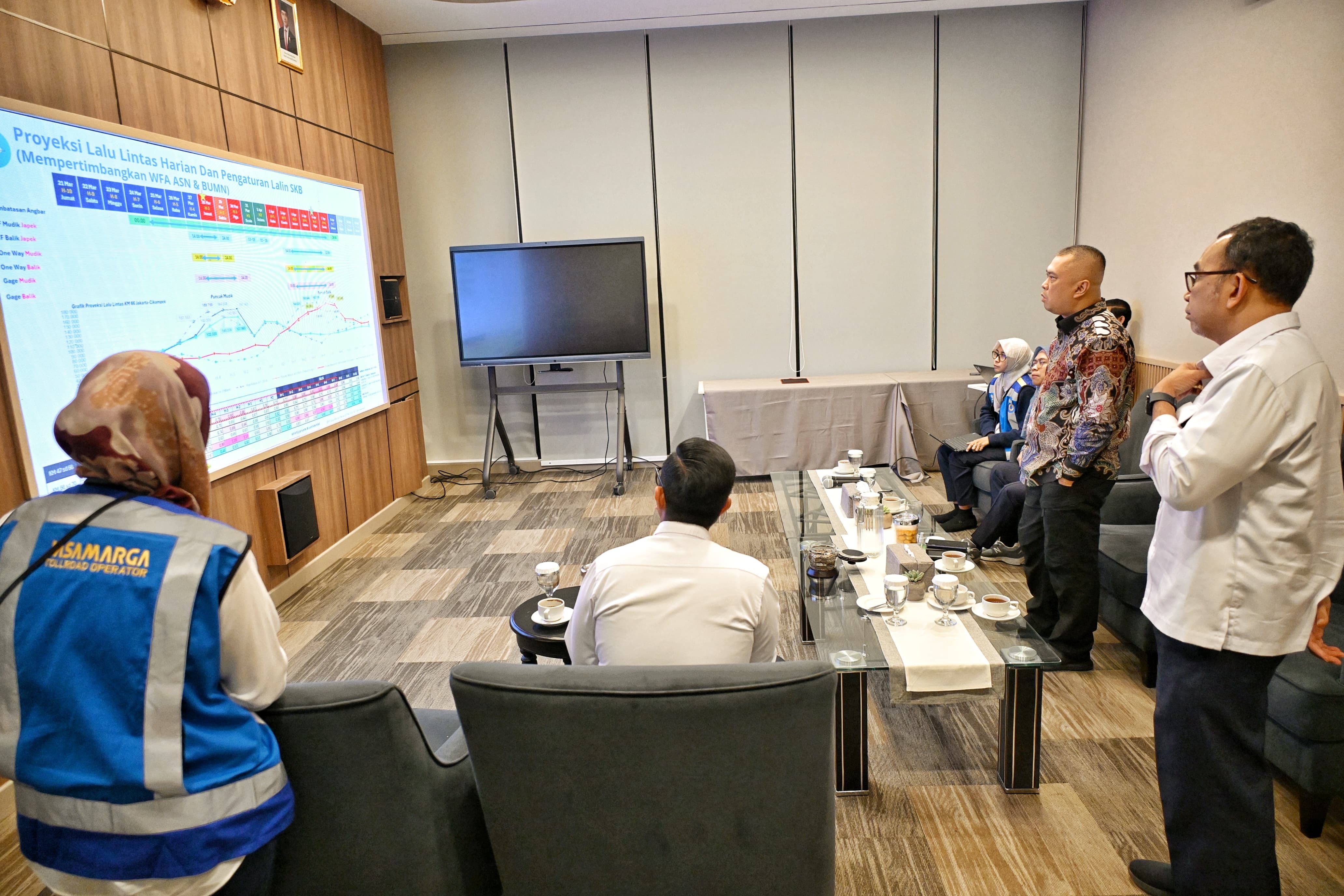 Besok Diprediksi Puncak Arus Balik, Kemenhub Matangkan Kesiapan