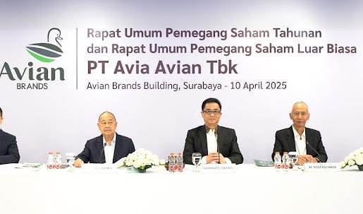 Manajemen AVIA ketika menggelar RUPST dan RUPSLB Kamis (10/4). Emiten Milik Hermanto Tanoko Putuskan Dividen Jumbo & Buyback Rp1T