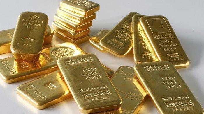 Laju Tertahan; Harga Emas Antam Turun Rp8.000 per Gram