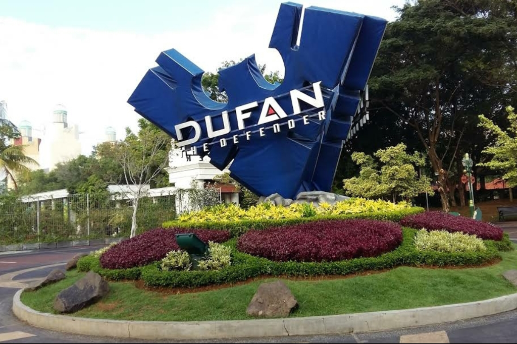 Area pintu masuk wahana rekreasi Dufan tampak sepi. FOTO - ISTIMEWA Kuartal I-2025, Rugi Ancol (PJAA) Bengkak 186 Persen
