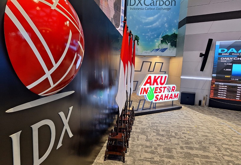 Lantai perdagangan saham di BEI. Cipta Sarana Medika (DKHH) Pasang Harga IPO Rp100-132 per Lembar