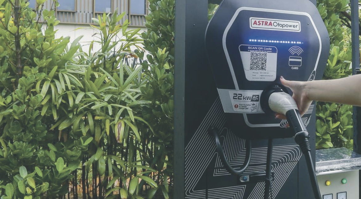 Stasiun pengisian kendaraan listrik umum besutan Astra Otoparts. FOTO - ISTIMEWA Laba dan Pendapatan Tumbuh, Simak Detail Kinerja AUTO Kuartal I-2025