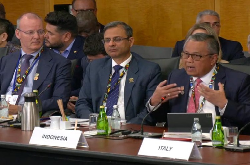 BI Minta IMF menegaskan perlunya IMF, untuk secara tegas menyuarakan pentingnya kebijakan perdagangan internasional yang lebih terbuka BI Dorong IMF Suarakan Perdagangan Internasional yang Lebih Terbuka