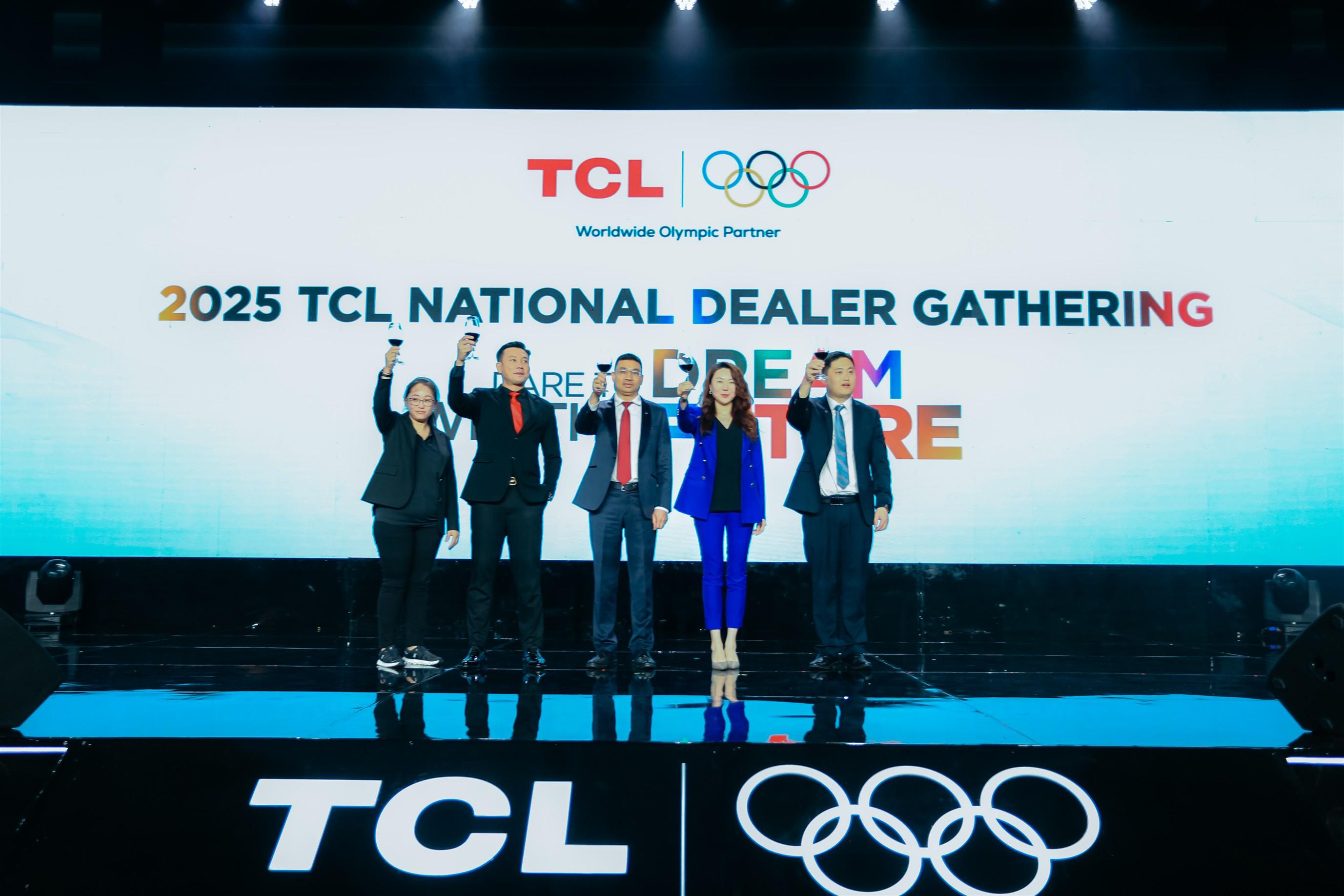 TCL Indonesia menggelar National Dealer Gathering 2025 di Jakarta dengan tema “Dare to Dream, Win the Future”. Dok. Ist. Perkuat Sinergi, TCL Indonesia Gelar National Dealer Gathering 2025