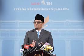 Hasan Nasbi. Dok. Jawa Pos. Tak Jadi Menepi, Presiden Minta Hasan Nasbi Tetap Pimpin PCO