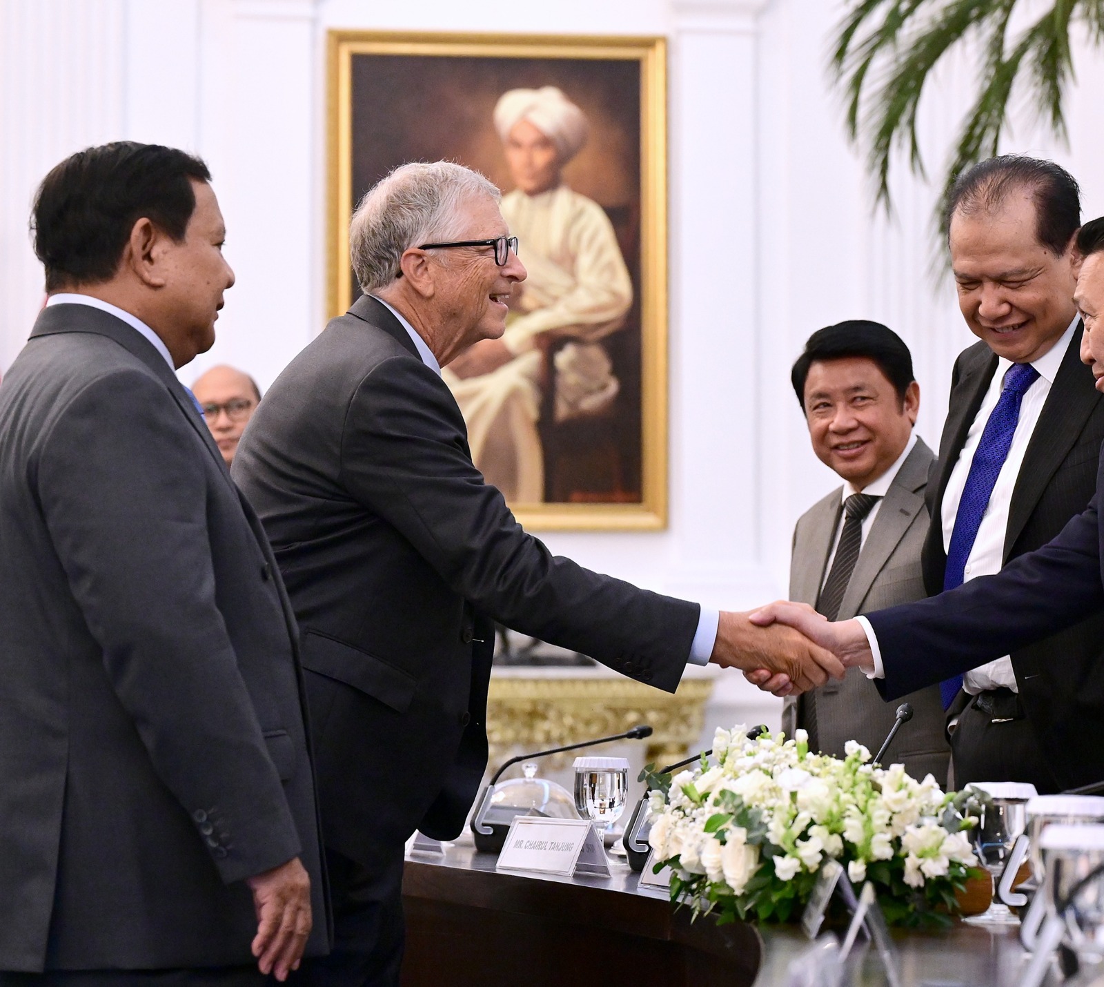 Abdul Rasyid, Pengusaha Kalteng Hadir di Pertemuan Strategis Presiden Prabowo dan Bill Gates Bersama Para Konglomerat Nasional. DOK/ISTIMEWA Pengusaha Kalteng Abdul Rasyid Hadir di Pertemuan Prabowo-Bill Gates