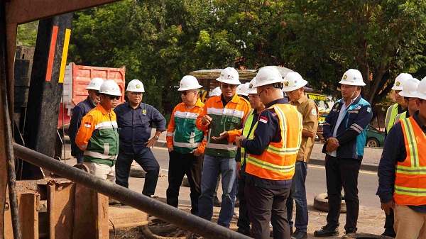 pembangunan jaringan pipa gas bumi Cirebon-Semarang tahap II (Cisem II) ruas Batang-Kandang Haur Timur ingga akhir April 2025 telah mencapai 64,3% Progres Pembangunan Jaringan Pipa Cisem II Capai 64,3 Persen