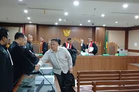 Terdakwa Pelda Purn. TNI AD Dwi Singgih Hartono didakwa bersekongkol korupsi yang merugikan keuangan negara total Rp65.003.784.586. dok. Kompas. Kasus Kredit Fiktif BRI, Pensiunan TNI AD Ini Rugikan Negara Rp65M