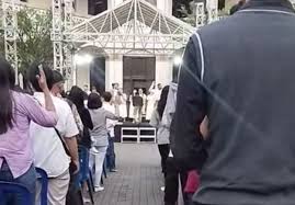 Umat kristiani merayakan Hari Kenaikan Isa Almasih. Dok. Metro TV. Hari Kenaikan Yesus Kristus 2025, Pesan Damai dari Presiden Prabowo