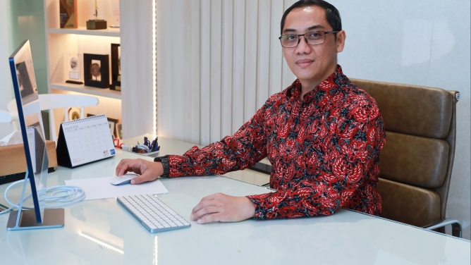 Kemkomdigi menyebut Arhive.org diblokir sementara karena terdapat konten yang bermuatan perjudian online (judol) dan pornografi. Archive.Org Diblokir Karena ada Konten Judol dan Pornografi