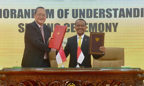 Pemerintah Indonesia dan Singapura menyiapkan investasi mencapai lebih dari USD10 miliar dalam mentransformasi kebijakan pengembangan energi berbasis ramah lingkungan RI-Singapura Gelontorkan USD10 Miliar Garap Energi Hijau