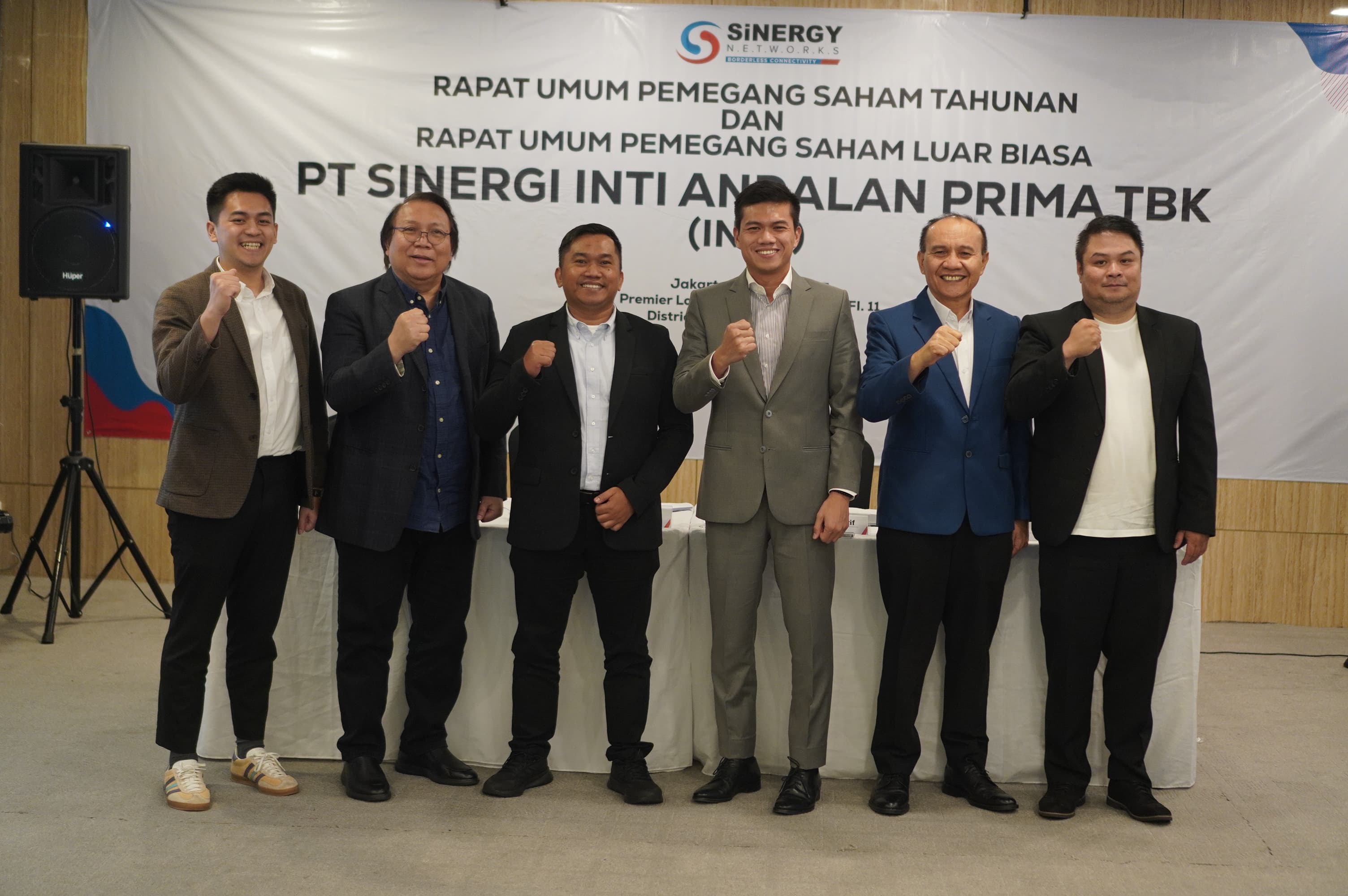 Jajaran Direksi dan Komisaris PT Sinergi Inti Andalan Prima Tbk (INET) saat RUPS. DOK/INET 50 Persen Laba Jadi Dividen, INET Genjot Ekspansi dan Right Issue