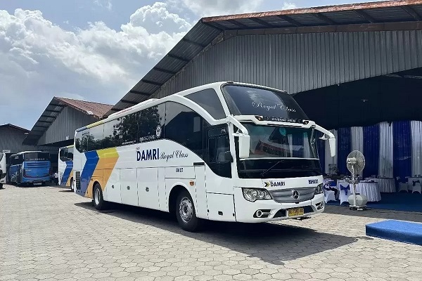 DAMRI meluncurkan rute baru Bogor-Halim via Stasiun KCIC Halim yang resmi beroperasi mulai 20 Juni 2025. Damri Luncurkan Rute Baru Bogor-Halim Via Stasiun KCIC
