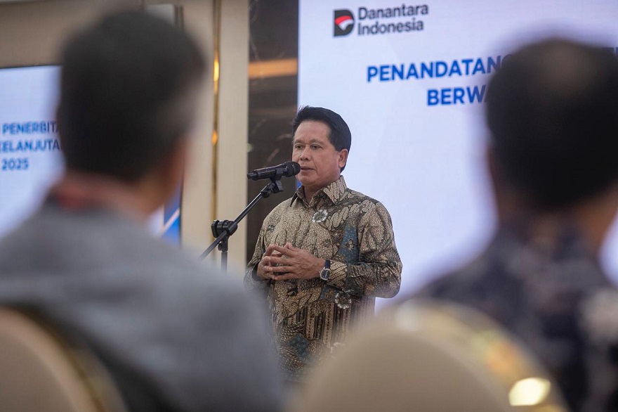 PT Bank Rakyat Indonesia (Persero) Tbk atau biasa disebut BRI, secara resmi menerbitkan Social Bond atau Obligasi Berwawasan Sosial Berkelanjutan I Tahap I Tahun 2025 dengan nilai total sebesar Rp5 triliun dan mencatatkan oversubscription hingga Rp6,57 triliun atau 1.31 kali dari target awal. BRI Cetak Sejarah! Terbitkan Social Bond Rp5T