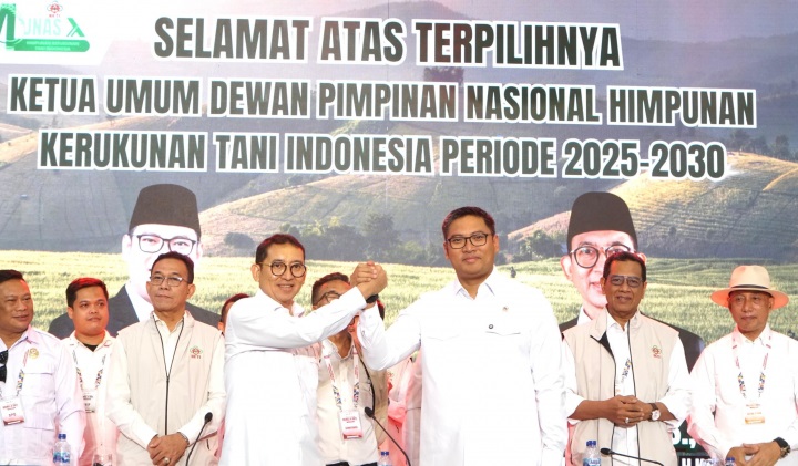 Dualisme kepemimpinan di HKTI berakhir setelah kubu Moeldoko dan Fadli Zon sepakat menunjuk Sudaryono sebagai ketua umum. Dualisme HKTI; Kubu Moeldoko dan Fadli Zon Sepakat Tunjuk Sudaryono