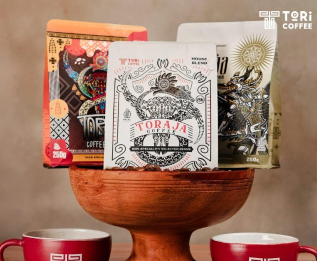Berangkat dari semangat kembali ke akar budaya dan menggali potensi daerah, ToRi Coffee berhasil membuktikan bahwa produk Indonesia mampu bersaing di pasar global. BRI Dorong UMKM Kopi Toraja Tembus Ekspor ke 5 Negara
