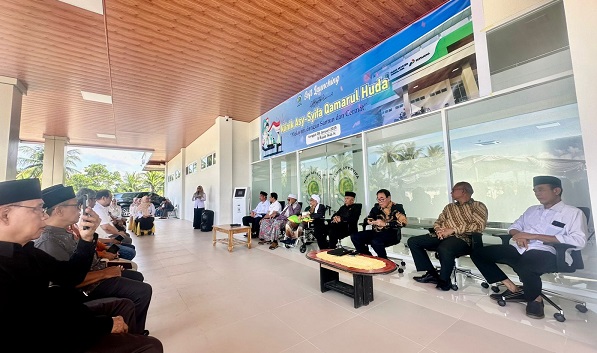 PT Pertamina menjalankan program Tanggung Jawab Sosial dan Lingkungan (TJSL) dengan membangun Klinik Kesehatan Asy-Syifa Qomarul Huda di Lombok Tengah, NTB. Pertamina Bangun Klinik Berstandar Nasional di Lombok