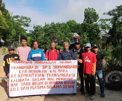 Sebanyak 230 KK transmigran asal Klaten, Jawa Tengah di Nunukan, Kalimantan Utara menuntut keadilan soal lahan garapan yang dijanjikan pemerintah sejak 2013. Dok ist. Nelangsanya Nasib 230 KK Transmigran Asal Jateng di Nunukan