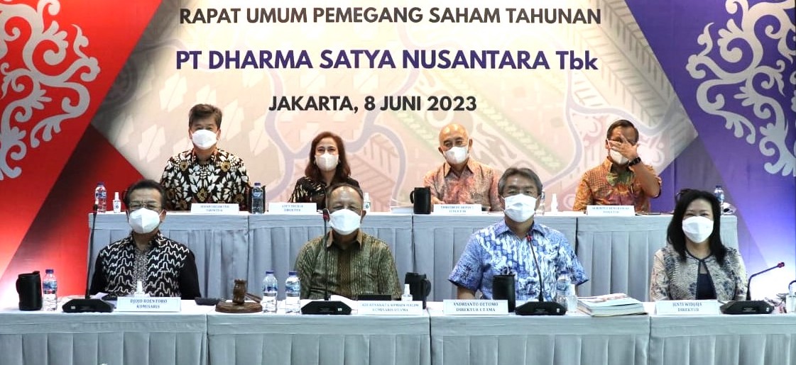 Pengurus Dharma Satya di sela-sela pelaksanaan RUPS Tahunan perseroan. FOTO - ISTIMEWA Emiten TP Rachmat (DSNG) Ungkap Jatuh Tempo Obligasi Rp176M