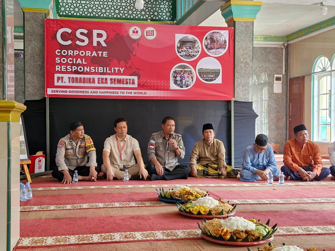 Salah satu program CSR Mayora menyasar fasilitas ibadah. FOTO - ISTIMEWA Mayora Sajikan Dampak Sosial via Program CSR Berkelanjutan