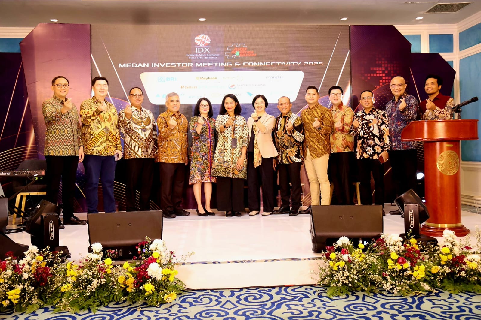 Pengurus Jasa Armada bersama jajaran direksi Bursa Efek Indonesia kala menghadiri Medan Investor Meeting and Connectivity 2025. FOTO - ISTIMEWA Jasa Armada Hadir dalam Medan Investor Meeting and Connectivity 2025