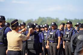 Menteri Imigrasi dan Pemasyarakatan, Agus Andrianto, Selasa (5/8/2025) mengukuhkan Satgas Patroli Imigrasi di Bali. Dok. Imigrasi. JPNN. Imigrasi Kukuhkan Satgas Patroli di Bali, Cek Uraian Tugasnya