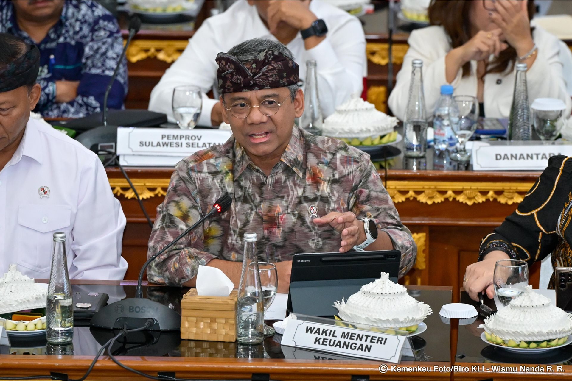 Wamenkeu Suahasil Nazara saat menghadiri Rapat Koordinasi Gabungan (Rakorgab) Koperasi Desa Merah Putih (KDMP) di Bali, pada Jumat (8/8). Pemerintah Percepat Pembentukan Satgas Kopdes Merah Putih di Daerah