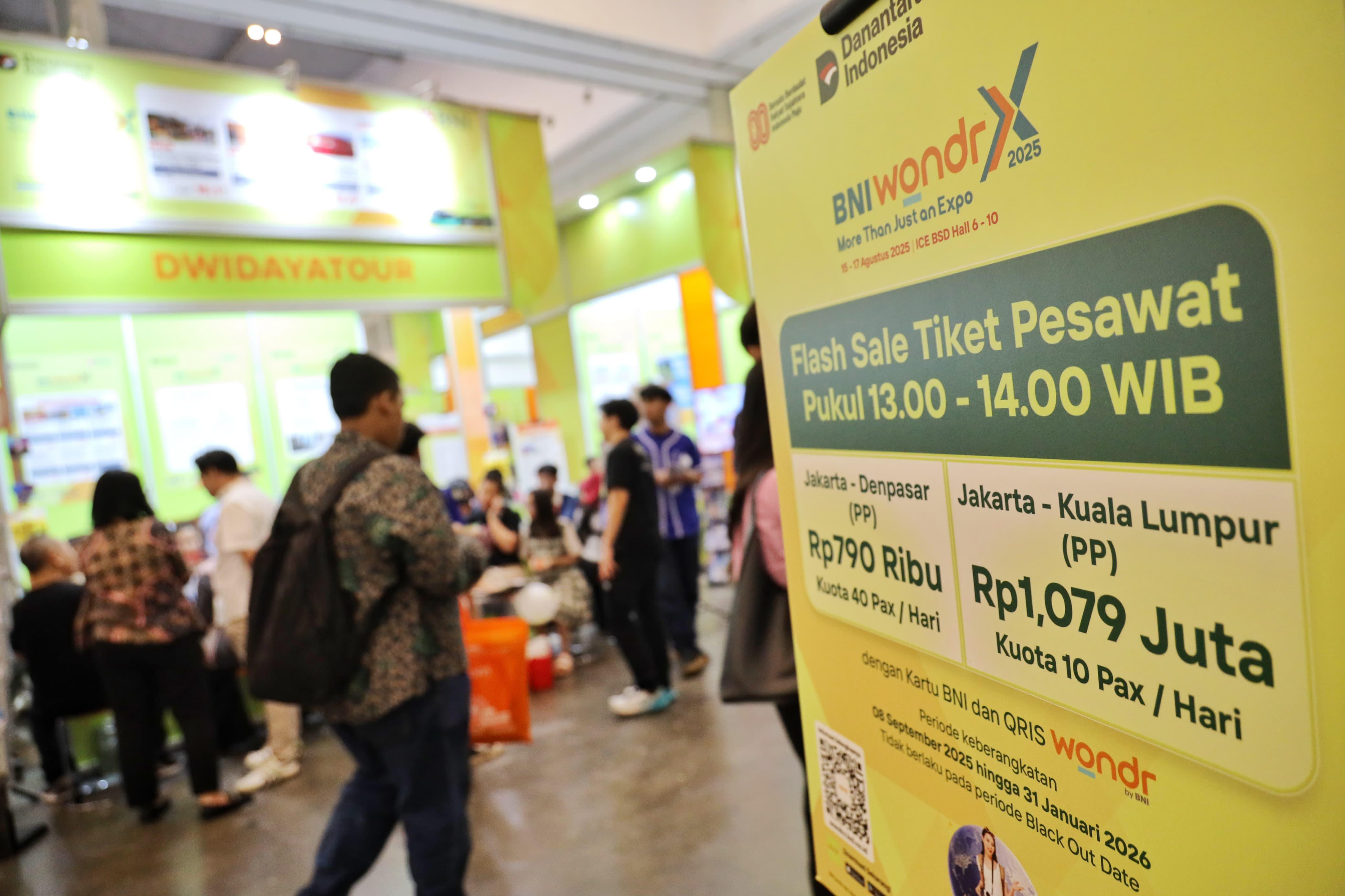 Pengunjung Serbu BNI wondrX 2025, Incar Tiket Murah & Promo Belanja
