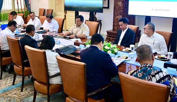 Menko Zulhas Akui Program SPHP Masih Berjalan Lambat