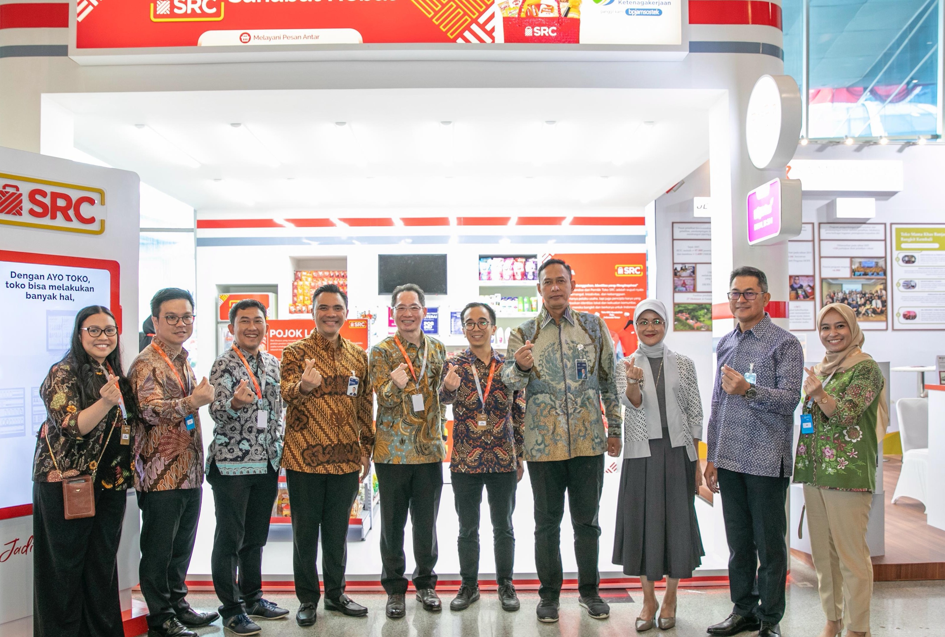 Sebagai bank digital bagian dari BRI Group, Bank Raya ( AGRO) terus menunjukkan komitmennya dalam mendorong pemberdayaan UMKM di Indonesia. Bank Raya (AGRO) Genjot Pertumbuhan Mitra SRC Lewat Pinjaman