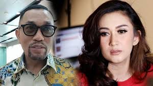 Kolase Ahmad Sahroni dan Nafa Urbach. Dok. Tribunnews. Partai NasDem Nonaktifkan Ahmad Sahroni dan Nafa Urbach dari DPR