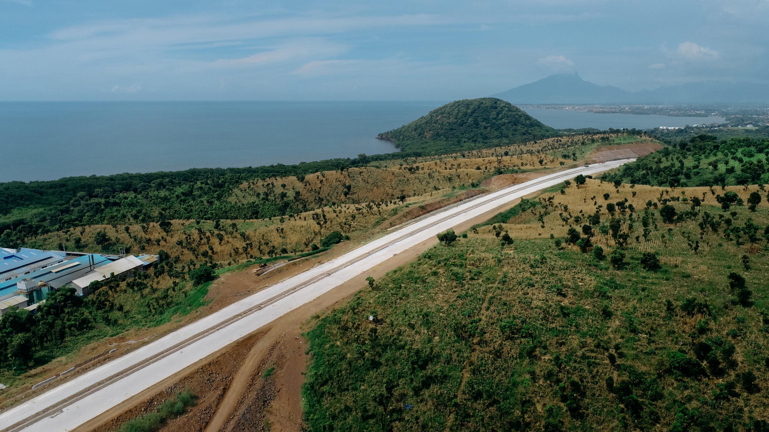 Jalan Tol Probolinggo-Banyuwangi memasuki babak akhir. FOTO - ISTIMEWA Sedot Rp997 M! WSKT Kebut Tol Probowangi Paket III