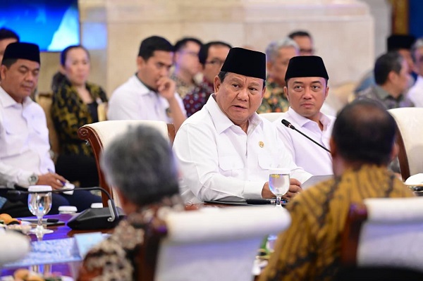 Presiden Prabowo Subianto Senin (1/9) kemarin menggelar pertemuan siturahmi dengan para tokoh lintas agama, pimpinan partai politik, pimpinan serikat buruh, serta perwakilan organisasi pemuda lintas iman di Istana Negara, Jakarta Presiden Tegaskan Komitmen Perjuangkan RUU Perampasan Aset