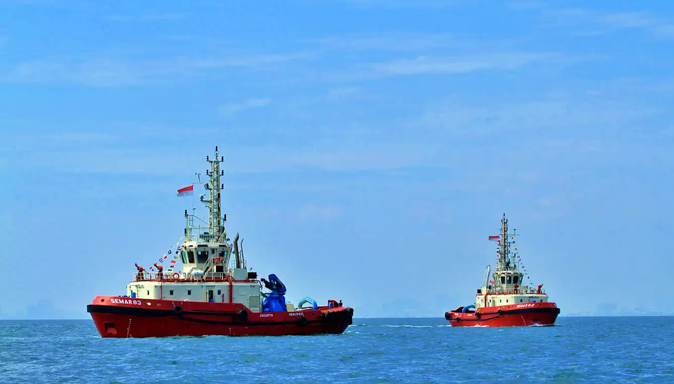 Sejumlah armada kapal tengah berlayar di lautan lepas. FOTO - ISTIMEWA Emiten Tommy Soeharto (HUMI) Kembali Beber Aksi Baru