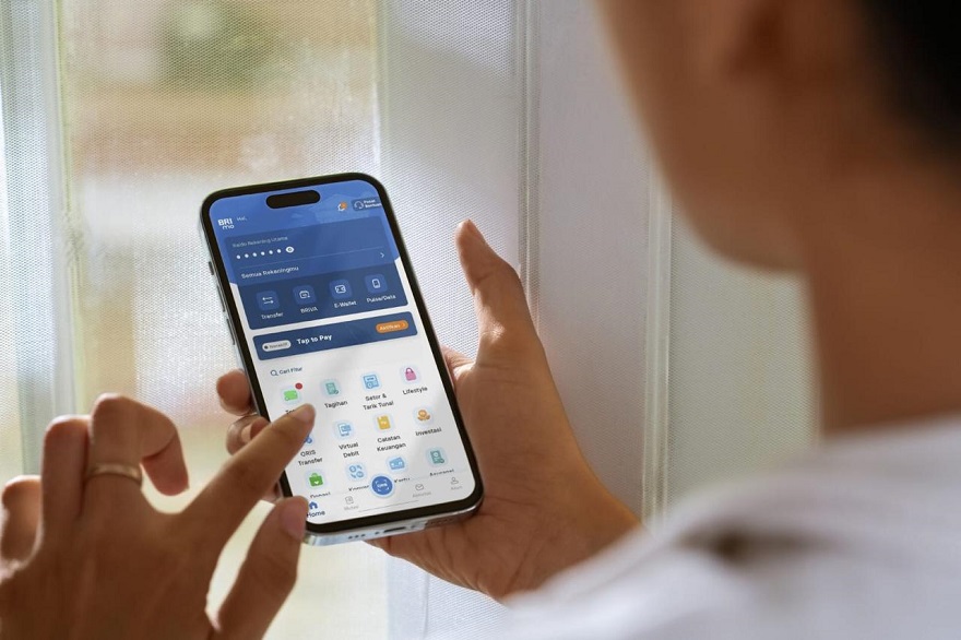 PT Bank Rakyat Indonesia (Persero) Tbk kembali dipercaya sebagai mitra distribusi Sukuk Ritel Seri SR023T3 dan SR023T5, instrumen investasi syariah yang diterbitkan pemerintah untuk masyarakat Indonesia. Sebagai bagian dari Surat Berharga Syariah Negara (SBSN) ritel, SR023T3 dan SR023T5menjadi pilihan investasi aman dan menguntungkan sesuai dengan prinsip syariah. Terlebih, khusus bagi investor tersedia program hadiah langsung berupa cashback hingga Rp17 juta. Makin Cuan! SR023 Kupon 5,95% & Cashback Belasan Juta di BRImo