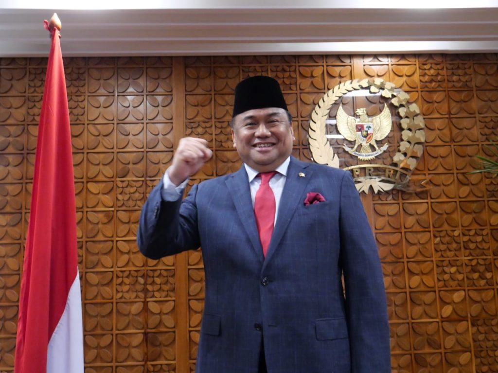 Rachmat Gobel Minta OJK Lakukan Moratorium Pinjaman Online