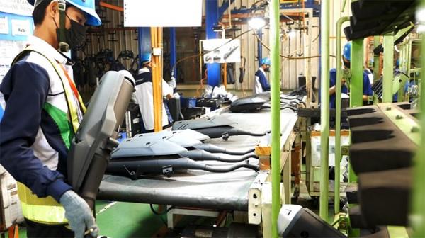 Raih Dana Rp350 M, Listing Perdana Saham Dharma Polimetal (DRMA) Langsung Fluktuatif