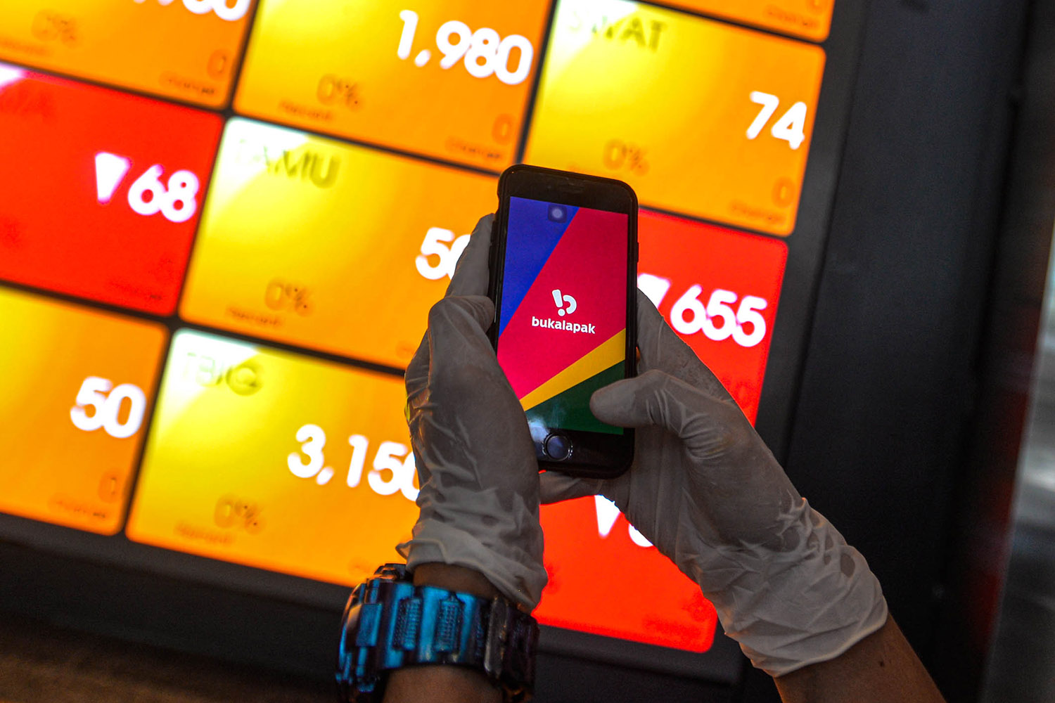 Bukalapak.com (BUKA) Patenkan CEO Definitif Februari 2022, Cek Lengkapnya
